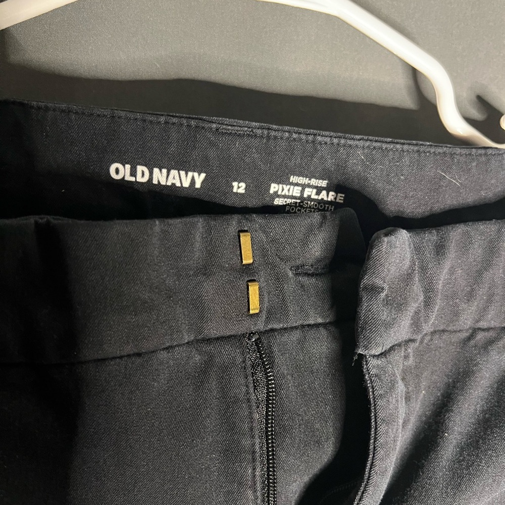 Old Navy Black Pixie Flare Pants